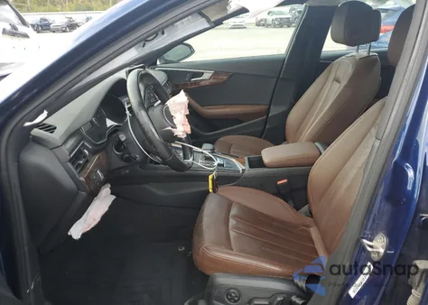 2017 Audi A4 Premium Plus из США, поврежденный, VIN WAUENAF42HN018177